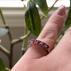 925 Sterling Silver // 5 Natural Round Cut Ruby Ring (0.60ct)